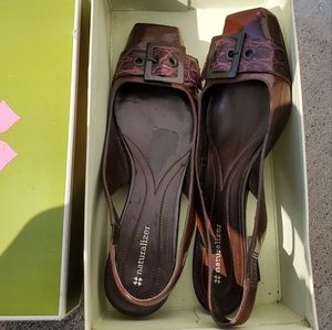 Naturalizer Brown heels
